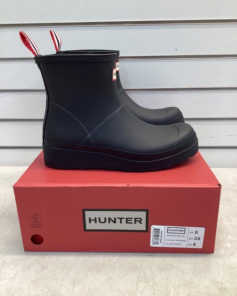 Women's PLAY Short Rain Boots Size 8