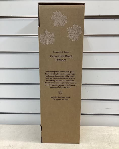 Decorative Reed Diffuser - Bergamot & Cedar