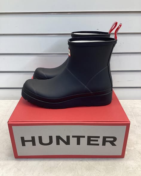 Women's PLAY Short Rain Boots Size 8