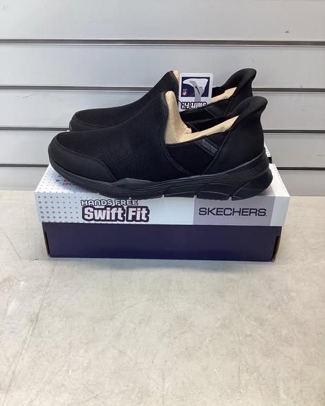 Skechers Men's Equalizer Hands Free Swift Fit Slip-On Sneaker Size 10.5