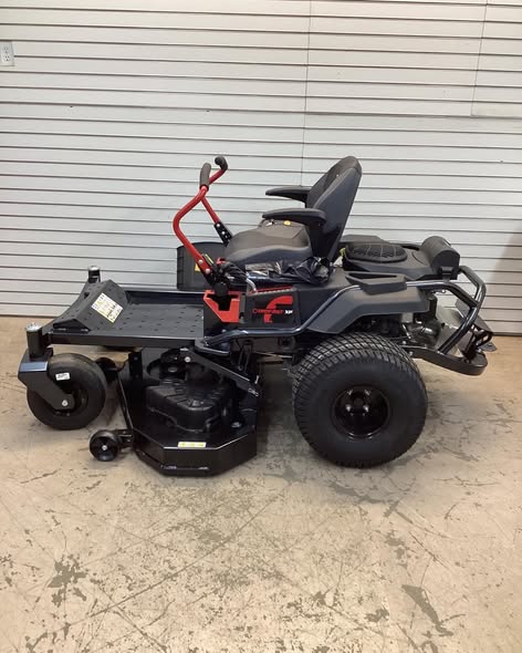 Mustang Z54 XP Zero-Turn Mower