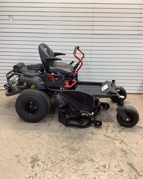 Mustang Z54 XP Zero-Turn Mower