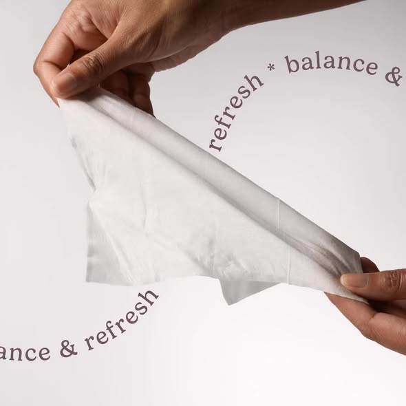 Niches & Nooks Intimate pH Balanced Refreshing Flushable Feminine Wipes - Fragrance-Free- 45ct