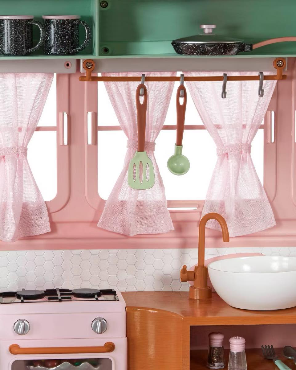 Our Generation Country Cruising RV Camper Vehicle Playset for 18" Dolls