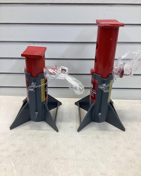 AME Jack Stand: Pin Adjustment, 9 ton Load Capacity, 16 1/2 in Max Extended Ht, Square, Steel, 1 PR