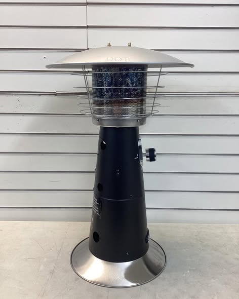 CUISINART OUTDOORS 11,000 BTU Portable Tabletop Propane Patio Heater - Lightly Used