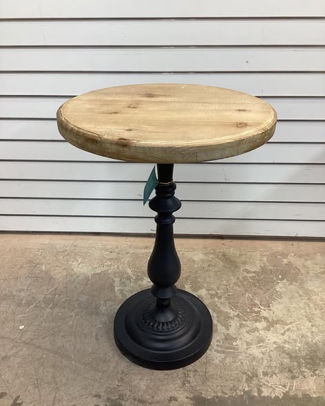 Kate and Laurel Wixley Rustic Farmhouse Round Pedestal Side Table, Wood and Metal Construction, Mixed Material Design, 18" x 18" x 25"