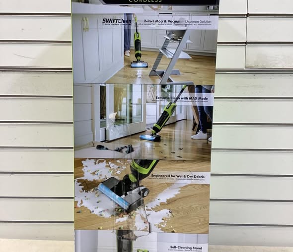 RYOBI ONE+ HP 18V Cordless SWIFTClean Wet/Dry Stick Mop and Vacuum Kit with 4.0 Ah Battery and Charger