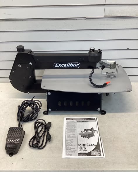 Excalibur 21 inch Tilting Head Scroll Saw with Foot Switch - Lightly Used