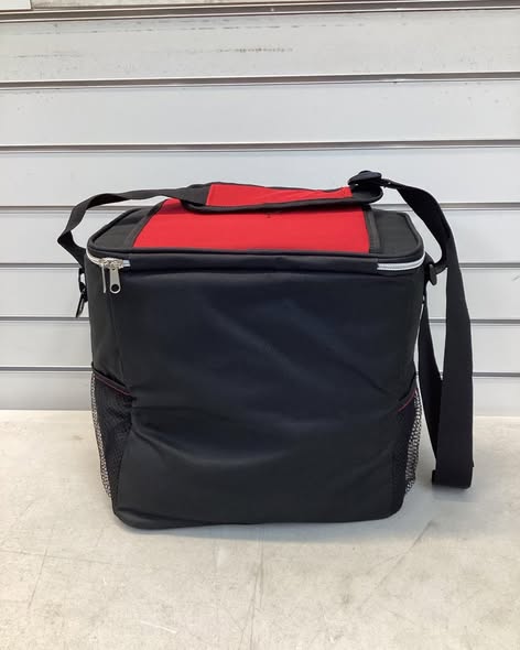 Koozie Chillin' Bluetooth Speaker Cooler