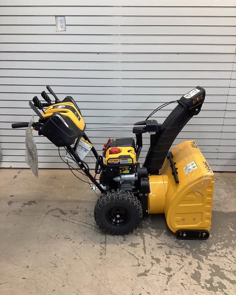 Cub Cadet 2X 24 in. 243cc IntelliPower Two-Stage Electric Start Gas Snow Blower