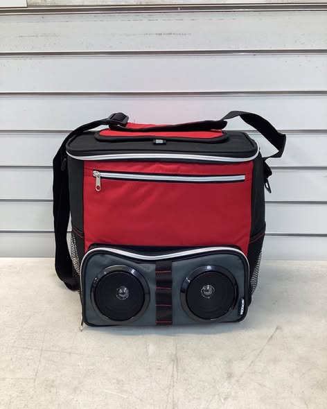 Koozie Chillin' Bluetooth Speaker Cooler