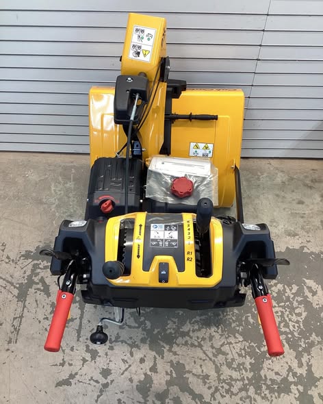 Cub Cadet 2X MAX 30 in. 357cc Two-Stage Electric Start Gas Snow Blower with Steel Chute, Power Steering and Heated Grips