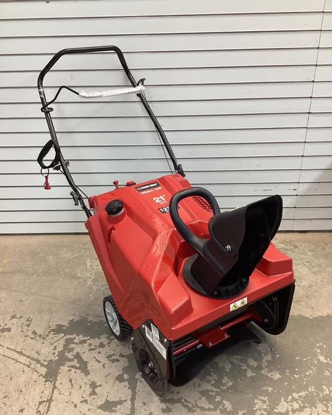 Troy-Bilt Squall 123R 21 in. 123 cc Single-Stage Gas Snow Blower with E-Z Chute Control