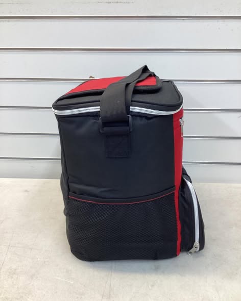 Koozie Chillin' Bluetooth Speaker Cooler