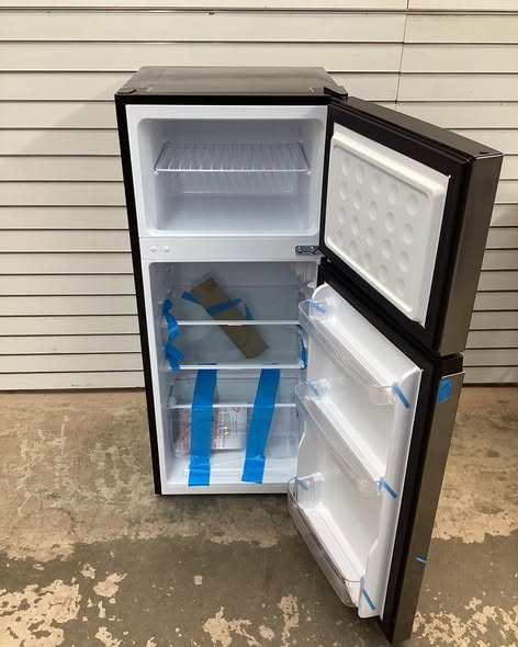 Vissani 4.5 cu. ft. 2-Door Mini Refrigerator in Platinum Steel with Freezer