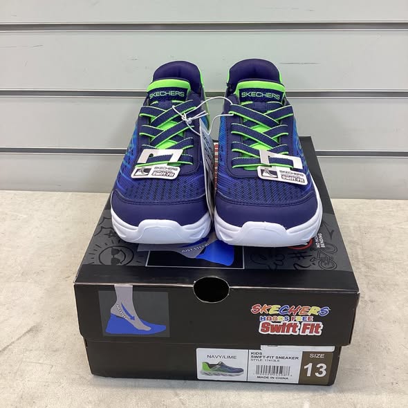 Skechers Boys Hands Free Swift Fit Flex Glide Sneaker Size 13