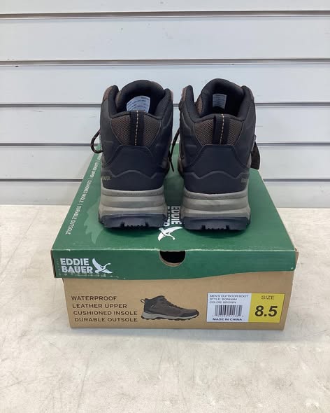 Eddie Bauer Men's Waterproof Outdoor Boot Size 8.5