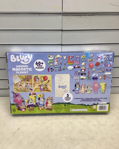 Bluey Wooden Magnetic Playset