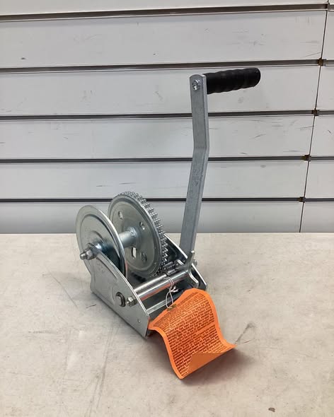 Dutton-Lain Hand Winch, 1600 lb Capacity