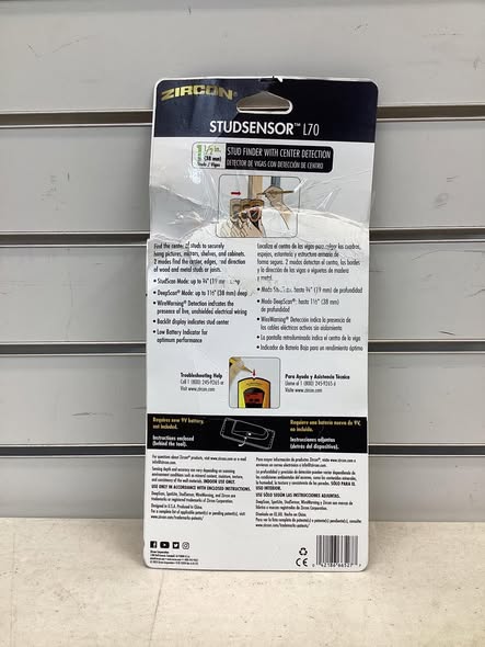 Zircon 1.5-in Scan Depth Metal and wood stud Finder StudSensor L70