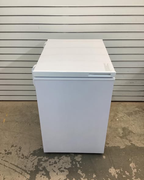Frigidaire 5.0 Cu. ft. Chest Freezer, White