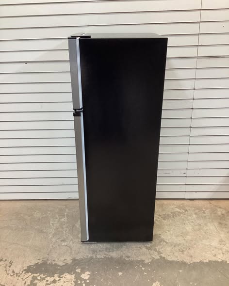 Frigidaire Gallery Top Mount Refrigerator, 7.5 cu ft, Stainless Steel