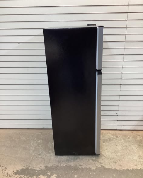 Frigidaire Gallery Top Mount Refrigerator, 7.5 cu ft, Stainless Steel
