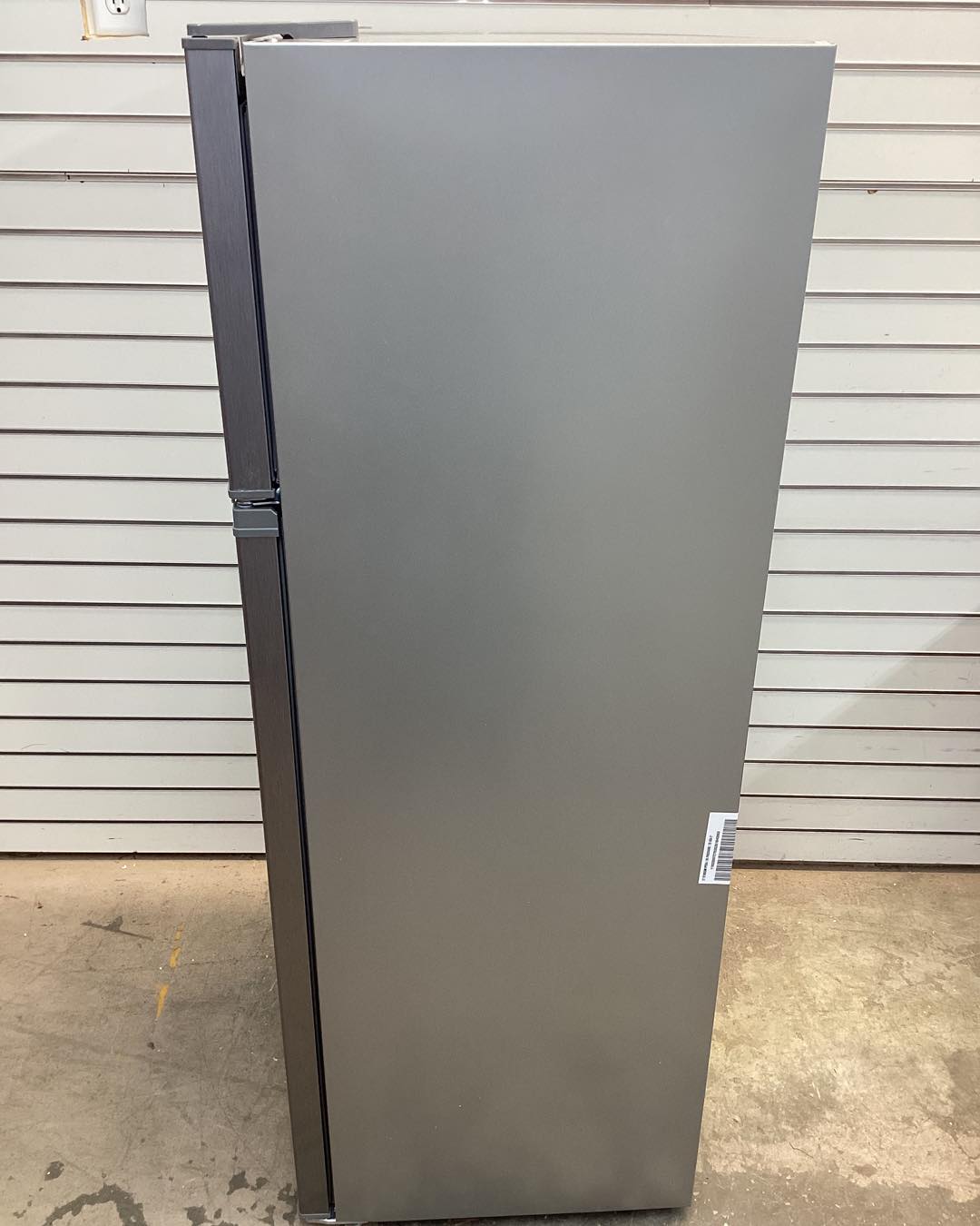 Frigidaire 7.5 cu. ft. Mini Refrigerator with Top Freezer in Stainless Look