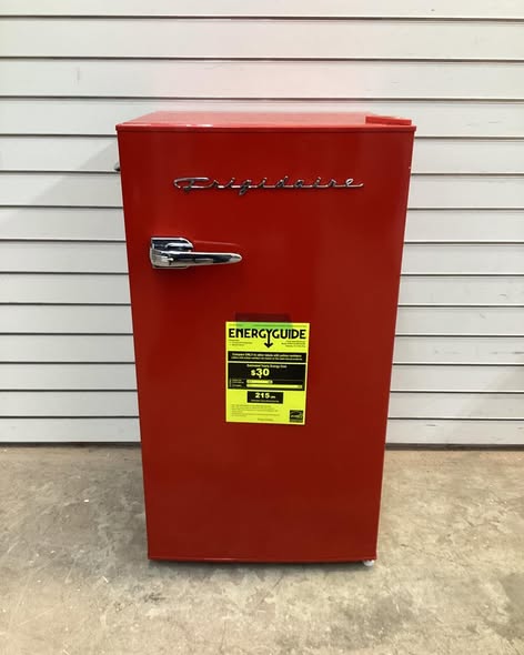 Frigidaire 3.2 cu. ft. Retro Mini Fridge in Red
