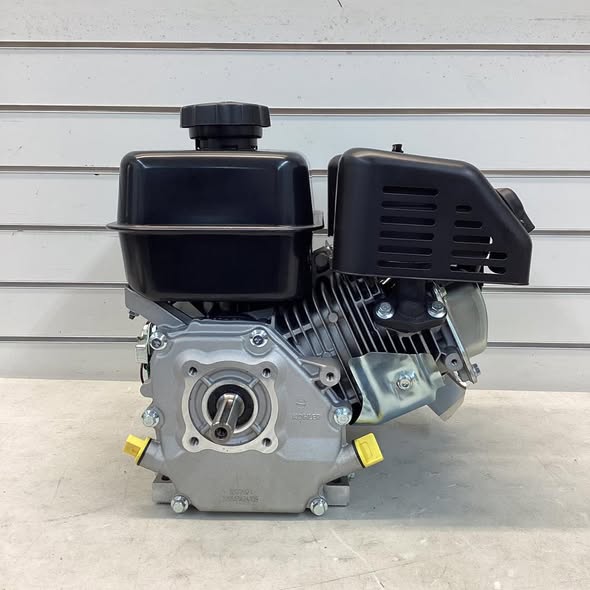 Engine - Kohler 6.5 HP Engine 3/4” x 2-7/16” Shaft Size