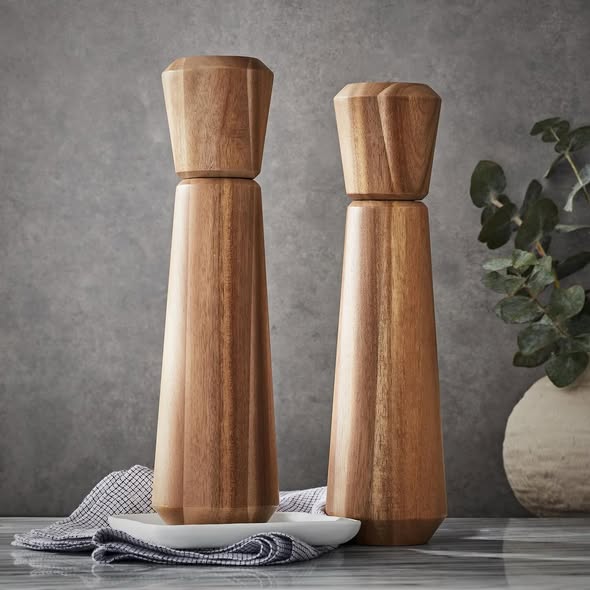 Member's Mark Acacia Salt and Pepper Mill Set