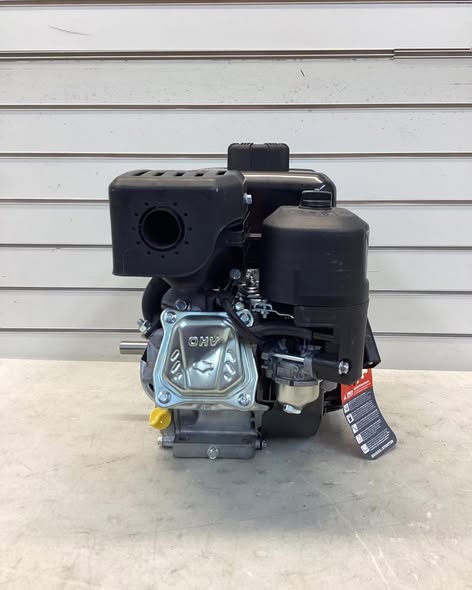 Engine - Briggs & Stratton XR Professional Small Engine 3/4” x 2-27/64” Shaft Size