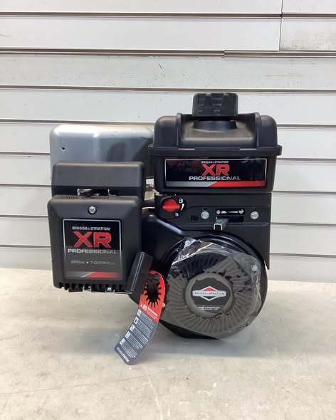 Briggs & Stratton 1150 Series Horizontal OHV Engine, 250cc, 1in. x 2 7/8in. Shaft