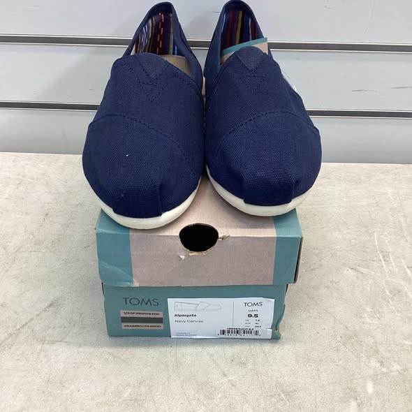 Women's Shoes - TOMS Women's Classic Canvas Shoe Navy Blue Size 9.5