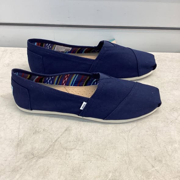 Women's Shoes - TOMS Women's Classic Canvas Shoe Navy Blue Size 9.5