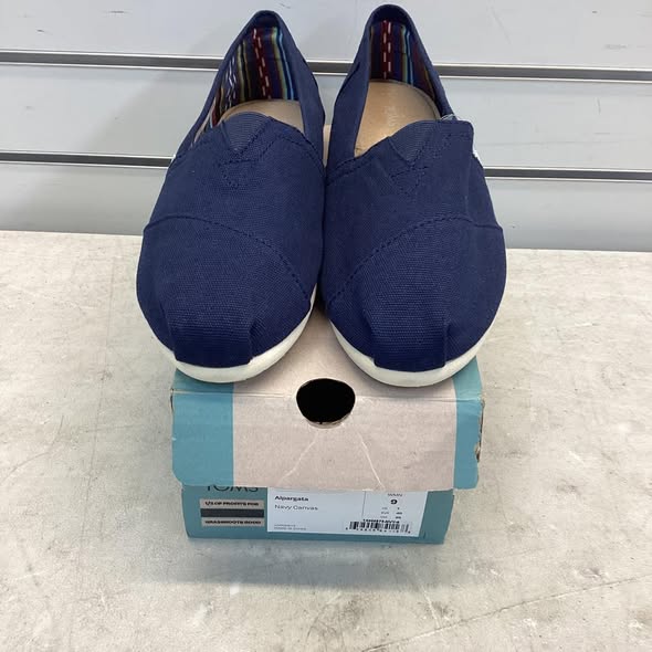 Women's Shoes - TOMS Women's Classic Canvas Shoe Navy Blue Size 9