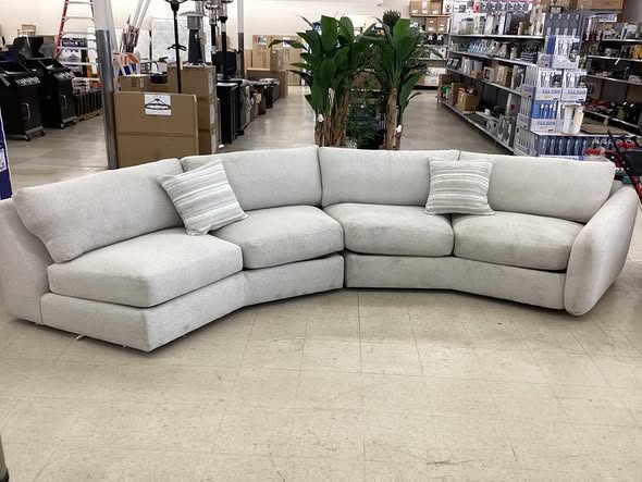 Couch - Bernhardt Soleil 2 - Piece Fabric Upholstered Sectional