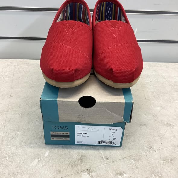 Women's Shoes - TOMS Women's Classic Canvas Shoe in Red Size 8