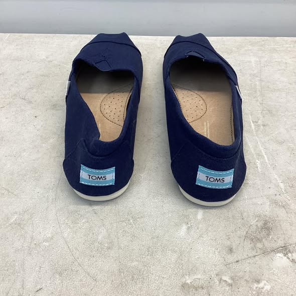 Women's Shoes - TOMS Women's Classic Canvas Shoe Navy Blue Size 8