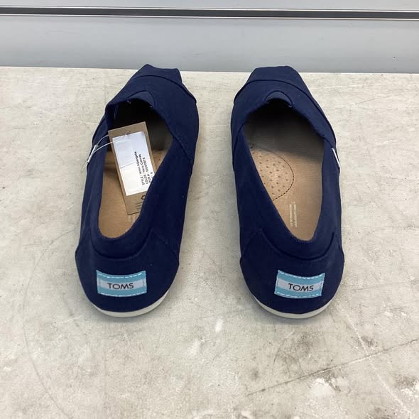 Women's Shoes - TOMS Women's Classic Canvas Shoe Navy Blue Size 9