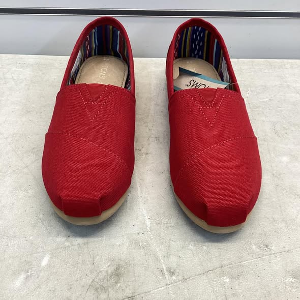 Women's Shoes - TOMS Women's Classic Canvas Shoe in Red Size 8
