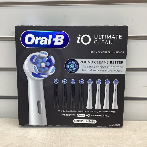 Oral-B iO Series Electric Toothbrush Replacement Brush Heads, Ultimate Clean, 8 ct.
