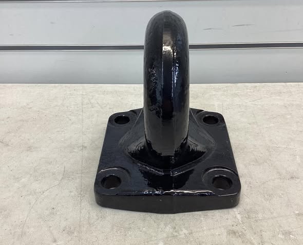 BUYERS PRODUCTS 3 in. I.D. Heavy-Duty Forged 4-Bolt Mount Drawbar Zinc Plated