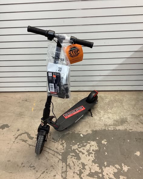 Razor Raven Electric Kick Scooter