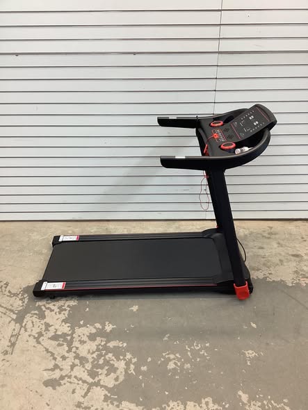 Costway - 2.25HP Electric Running Machine Treadmill Bluetooth Speaker APP Control - Red