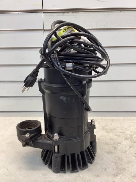 NorthStar Cast Iron Submersible Trash Water Pump, 3965 GPH Max. Flow, 2in. Port - Lightly Used