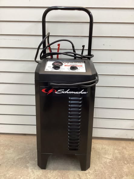 Schumacher Wheeled Manual Battery Charger/Engine Starter