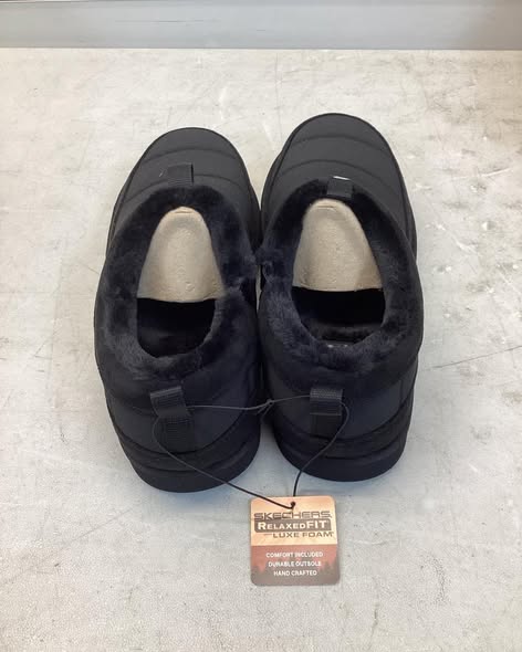 Skechers Men’s House Shoe size 12