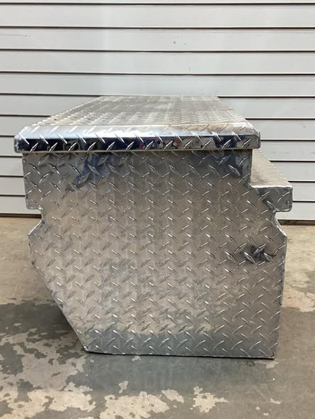 Tool Box - Aluminum Storage Chest Truck Box - Diamond Plate, 36 3/4in.L x 20 1/2in.W x 18 1/2in.H